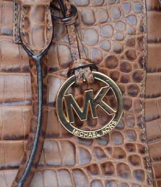 Michael kors bag logo lanyard - feature free wallpaper