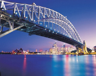 Bridge water city night lights 2 - a bridge over a body of water free wallpaper