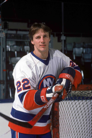 Man hockey uniform hockey stick 3 - him free wallpaper
