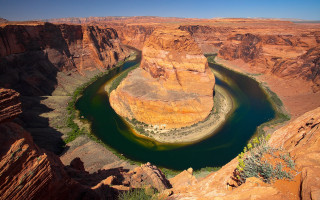 River canyon mountains cliffs desert 2 - mountain and cliffs free wallpaper
