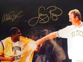 Man holding jersey signed picture - art fitzpatrick free wallpaper