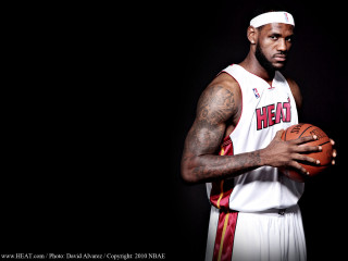 Man holding basketball headband sport - his hand free wallpaper for desktop