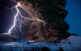 Smoke lightning mountain range night - thunderstorm free wallpaper