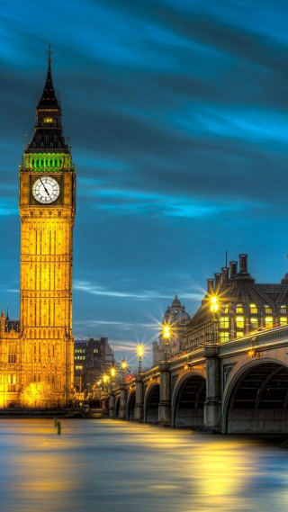 Clock tower night water bridge - a bridge free wallpaper