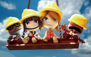 Cartoon characters hanging chain cloudy 2 - a cloudy day free wallpaper