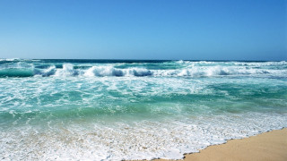 Beach waves crashing shore blue - wave free wallpaper