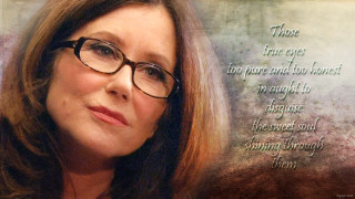 Woman glasses quote wall smiling - the wall behind her free wallpaper
