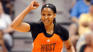 Woman celebrating basketball game crowd - future free wallpaper