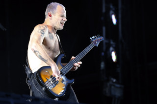 Man tattoo guitar stage concert - enki bilal free wallpaper