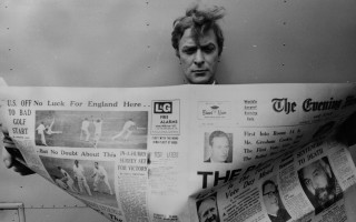 Man newspaper overlook greyscale promotional - a newspaper free wallpaper