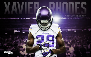 Football player uniform helmet crowd - conroy maddox free wallpaper