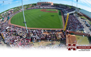 Baseball stadium large crowd man - a large crowd of people free wallpaper