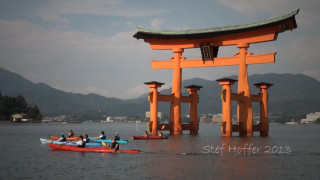 Boat group people large structure - a boat in front free wallpaper