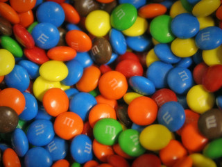 M and m candy bowl - andries stock free wallpaper