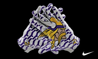 Minnesota football nike gloves pair - eric peterson free wallpaper
