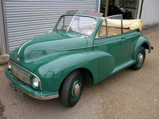 Green car garage tan seat - roof free wallpaper