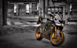Motorcycle parked dirty building graffiti - a door in the background free wallpaper