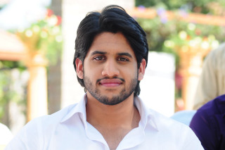 Man beard white shirt smiling 2 - a purple shirt free wallpaper