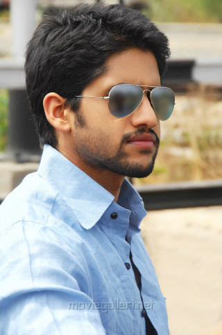 Man blue shirt sunglasses serious - movie still frame free wallpaper
