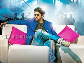 Man couch pink pillow blue - a pink pillow free wallpaper