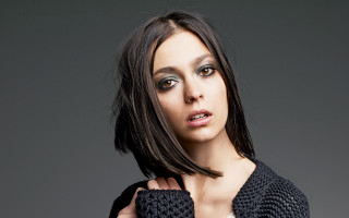 Woman black sweater white shirt - a black sweater free wallpaper