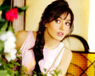 Woman braid chair flowers background 2 - movie still frame free wallpaper