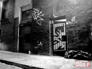 Black white building graffiti doors - kaw free wallpaper