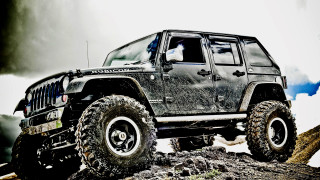 Black jeep rocky hill cloudy 2 - a black jeep free wallpaper