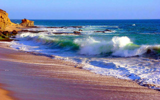 Beach waves cliff blue sky - wave free wallpaper