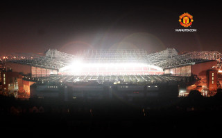 Stadium lights night manchester sign - a stadium free wallpaper