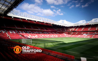 Stadium green field red wall 2 - a stadium free wallpaper