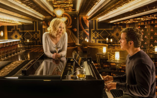 Man woman piano bar wine - a glass of wine in front free wallpaper