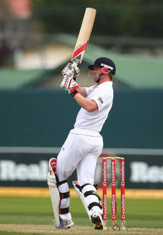 Man white cricket game field - free sports wallpaper