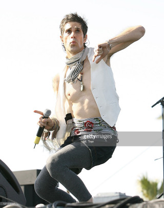 Man shirtless performing stage microphone - stage free wallpaper