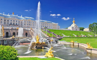 Neoclassical castle fountain cityscape blue - a sunny day free wallpaper