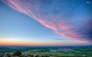 Sunset green field pink cloud - colorful cloud free wallpaper
