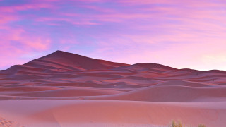 Desert mountain pink sky clouds - amir zand free wallpaper