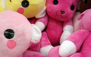 Pink yellow stuffed animals eyes - different color and shapes free wallpaper