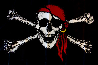 Pirate skull crossbones red bandanna - head free wallpaper