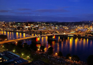 City night bridge river lights 3 - zenith view free wallpaper