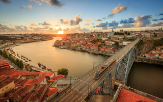 Bridge river train city sunset - almada negreiro free wallpaper