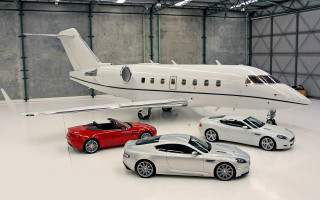 Small plane cars garage background 2 - luxury free wallpaper