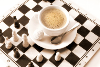 Coffee cup chessboard spoon chessset - a chess board free wallpaper