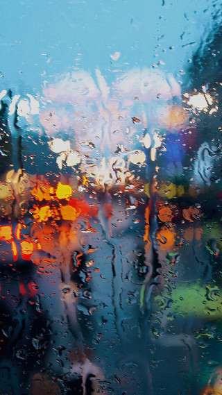 Rainy street blur car building - a photorealistic painting free wallpaper