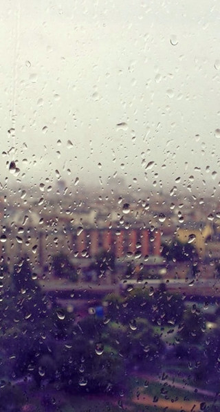 Window rain drops city buildings 4 - building free wallpaper