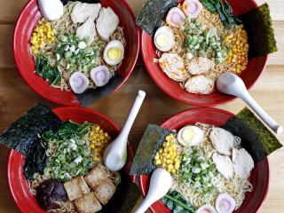 Three red plates food table - sakimichan free wallpaper