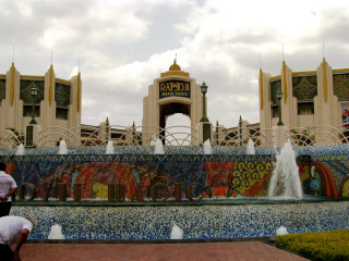 Fountain clock tower building side - an art deco sculpture free wallpaper