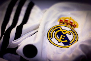 Soccer jersey crown black white 2 - a crown free wallpaper