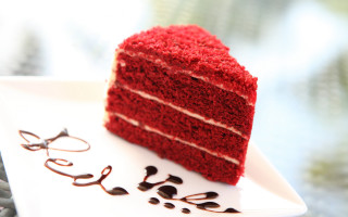 Red cake white plate chocolate - constant permeke free wallpaper