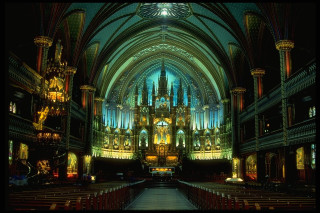 Cathedral clock pews skylight interior - a cathedral free wallpaper